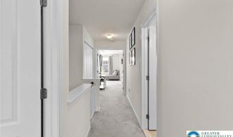 312 Redclover Ln, Allentown, PA 18104