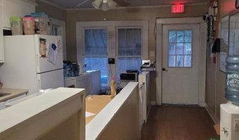 205 HALL St, Bastrop, LA 71220