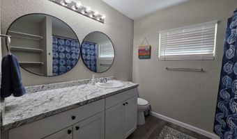 325 S Saunders St S, Aransas Pass, TX 78336