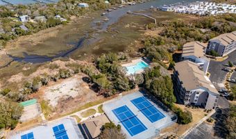 2511 W Ft Macon Rd 111 B, Atlantic Beach, NC 28512