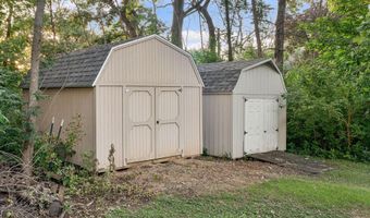 1817 S Shore Dr, Albert Lea, MN 56007