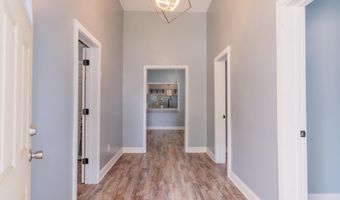 311 S Guegnon St, Abbeville, LA 70510