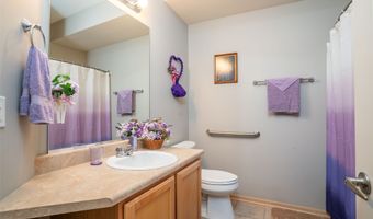 1735 34th Ave SW 2, Altoona, IA 50009