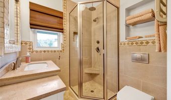 3374 Floyd, Los Angeles, CA 90068