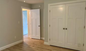 47 Woodbrey Ln, Standish, ME 04084