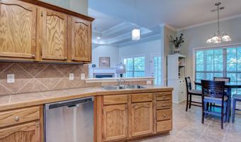 3816 Legacy Village Dr, Benton, AR 72015