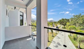 6520 SIMONE SHORES Cir, Apollo Beach, FL 33572