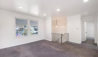 728 ELMTREE Ln, Claymont, DE 19703