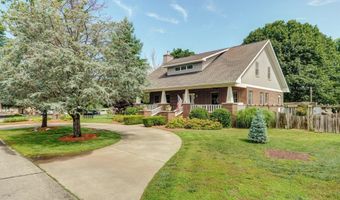 401 E Glendale St, Aurora, MO 65605