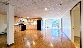 196 Angell Rd 1, Lincoln, RI 02865