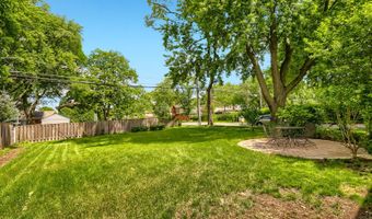 616 W Park St, Arlington Heights, IL 60005