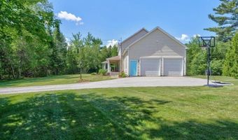 43 Skyline Rd, Bangor, ME 04401