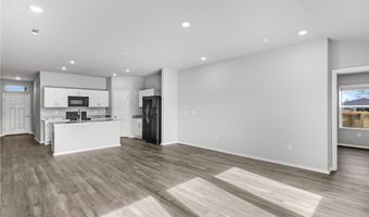 6608 NW Vandergriff St, Bentonville, AR 72713