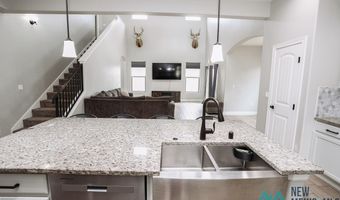 3721 Sapphire Dr, Carlsbad, NM 88220
