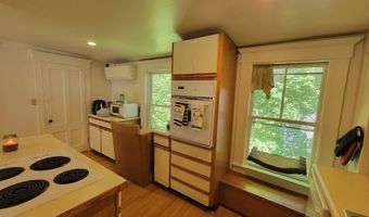 80 Prospect St, Bristol, NH 03222