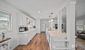 103 W 11th St, Bay Minette, AL 36507