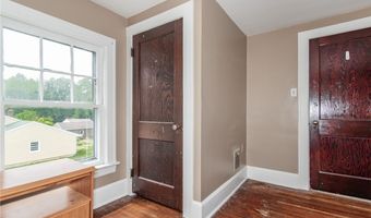 2129 E 41st St, Ashtabula, OH 44004