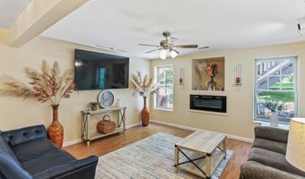 17400 AVENLEIGH Dr, Ashton, MD 20861