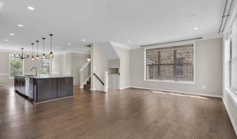 22515 NAUGATUCK Sq, Ashburn, VA 20148