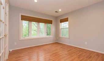 10709 BOSWELL Ln, Potomac, MD 20854