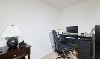 6878 Tradewinds Dr, Carlsbad, CA 92011