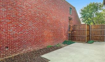 17055 Vinland Dr, Addison, TX 75001