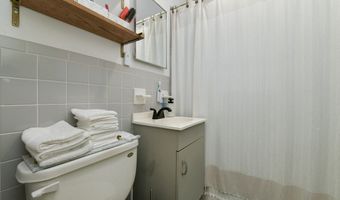 4635 Washington St 4, Boston, MA 02131