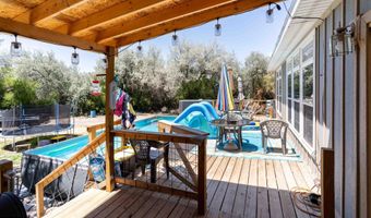 1191 ROBERTS Dr, Bloomfield, NM 87413
