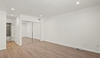 5334 Lindley Ave 125, Encino, CA 91316