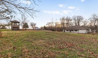 22020 171 St, Basehor, KS 66007