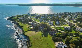 9 White Ter, Middletown, RI 02842