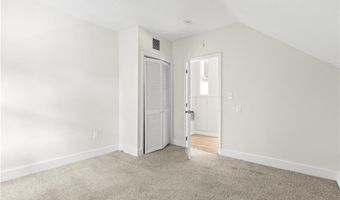 1250 Cranston St, Cranston, RI 02905