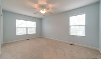 40431 N Fairview St, Antioch, IL 60002