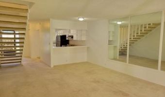 444 Lunalilo Home Rd 802, Honolulu, HI 96825