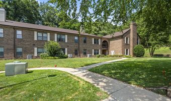 311 Wellington Pl, Aberdeen, NJ 07747