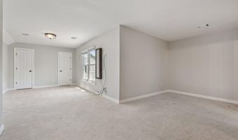 43949 BRUCETON MILLS Cir, Ashburn, VA 20147