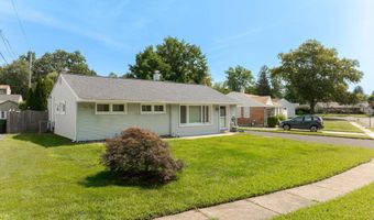 2817 ANZAC Ave, Abington, PA 19001