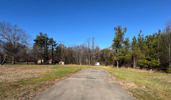7105 Richmond Hwy, Appomattox, VA 24522