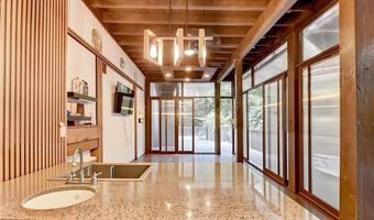117 Ridge Rd, Berkeley Lake, GA 30096