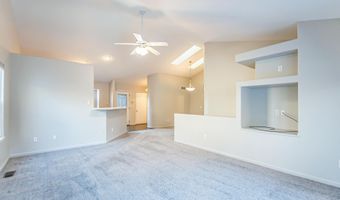 4107 Boulder Pond Dr, Ann Arbor, MI 48108