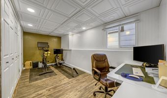 12 PAVONIA Ct 1, Bayonne, NJ 07002