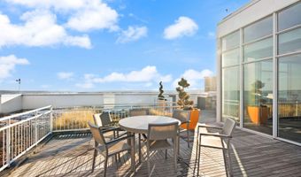 925 N FAIRFAX St 207, Alexandria, VA 22314