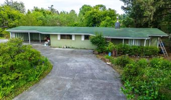 96376 Coverdell Rd, Brookings, OR 97415