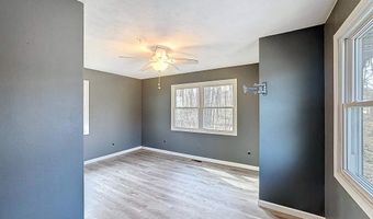 6520 US Hwy 150, Alpha, IL 61413