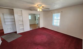 808 13th St, Abernathy, TX 79311