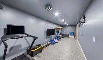 1271 E COAST Dr, Atlantic Beach, FL 32233