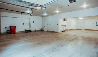 610 25th St SW, Austin, MN 55912
