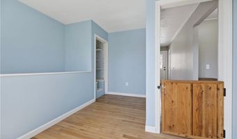 13 Pigeon Hill Cv, Hopkinton, RI 02808