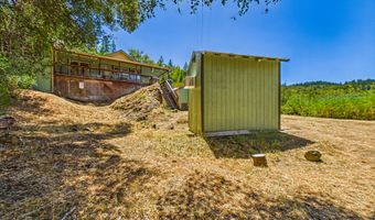 1250 Zenia Bluff Rd, Alderpoint, CA 95511