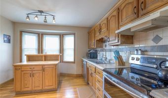 12448 NW Blackwood Dr, Adrian, MO 64720